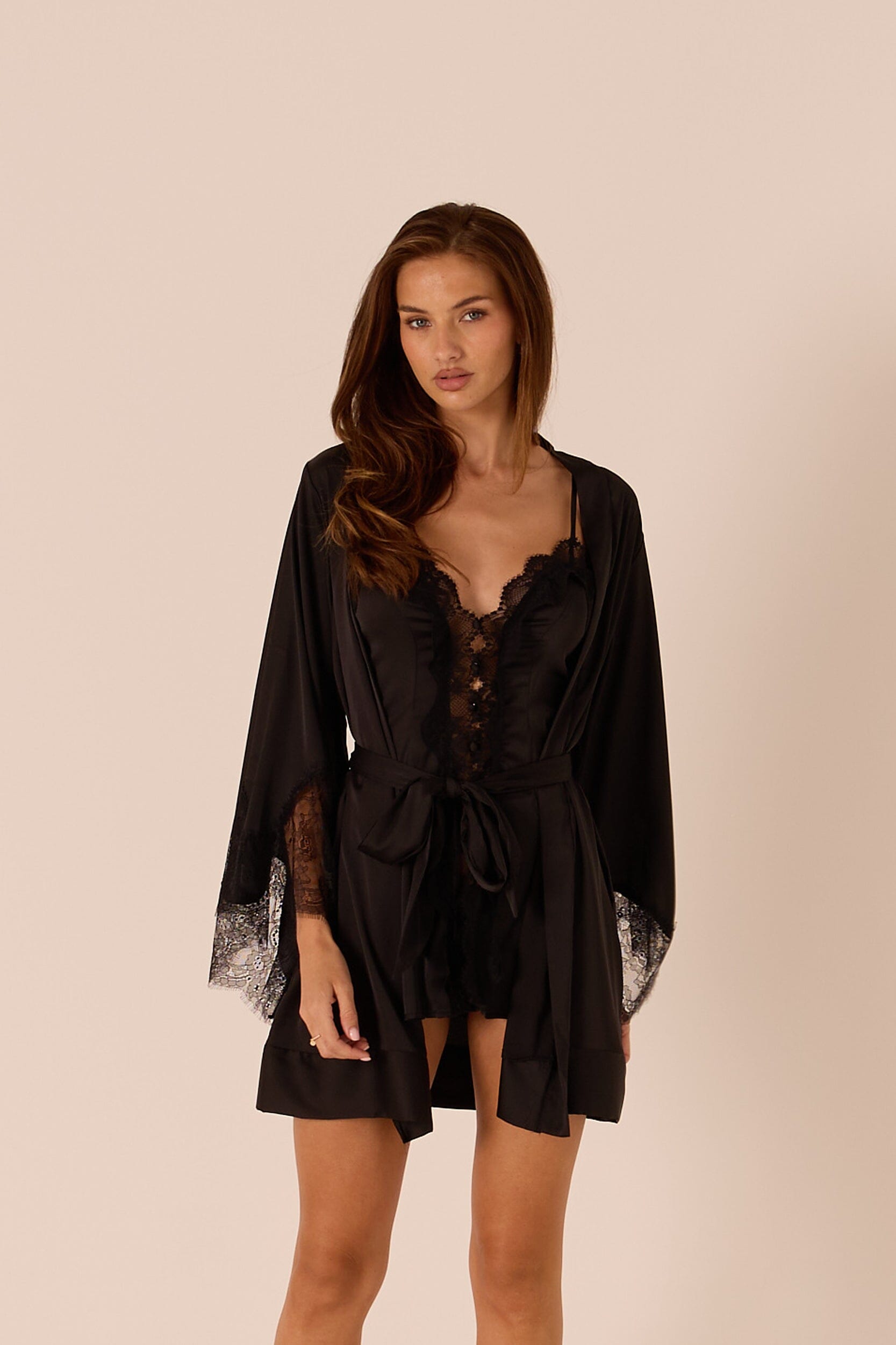 *On Hold 1 - 19/01 - Aimee Black Robe Lingerie > Robes Cloud Blvd 