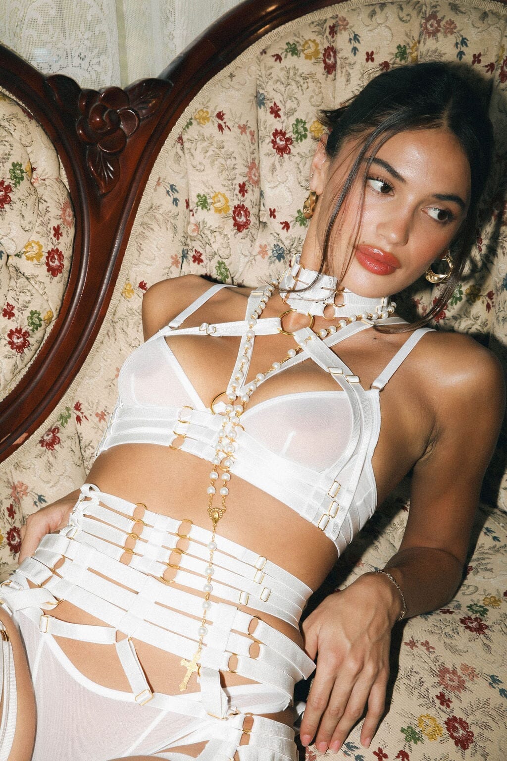 Inessa White & Moette Set Harnesses Cloud Blvd 