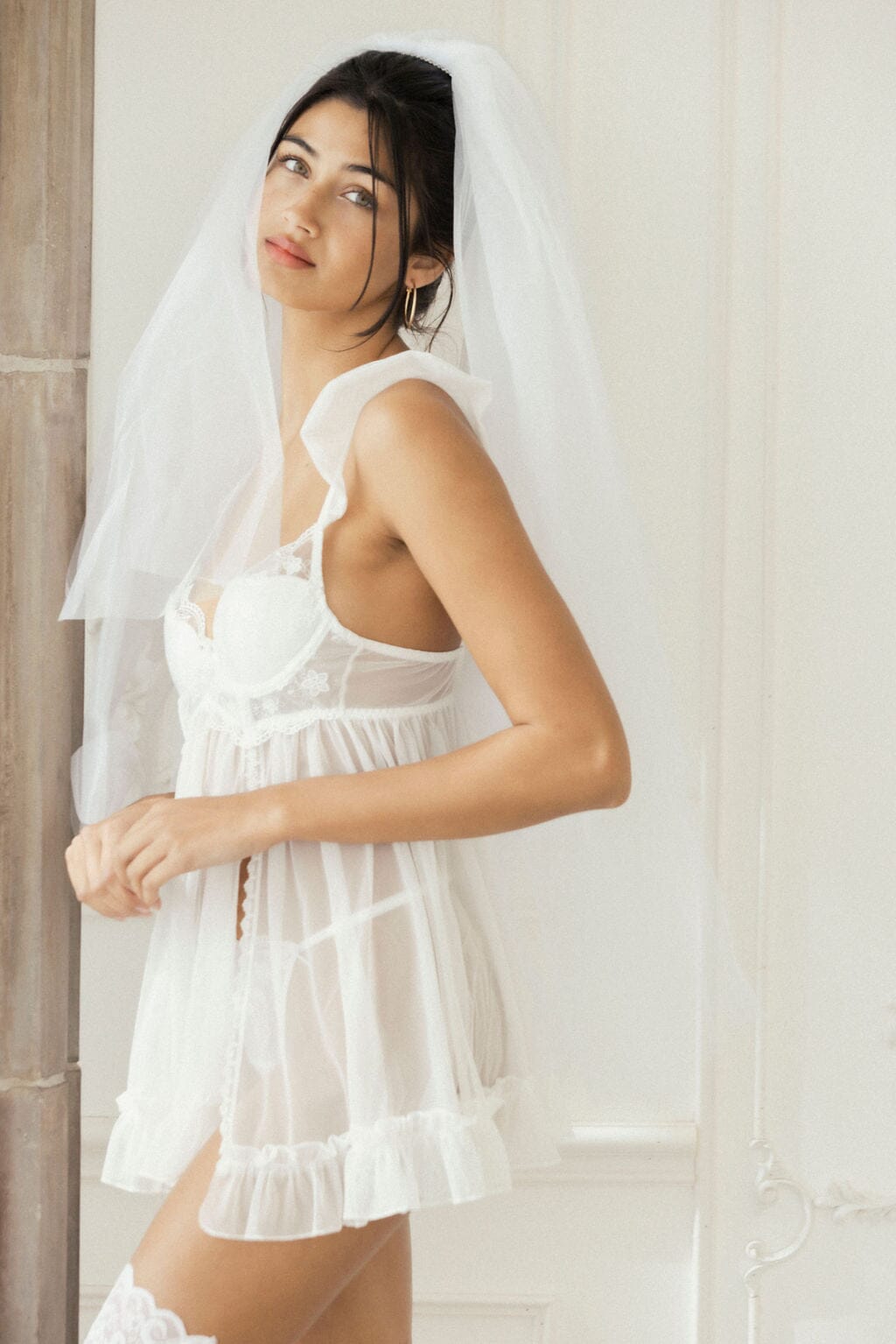 Hallie Veil ACCESSORIES Cloud Blvd 