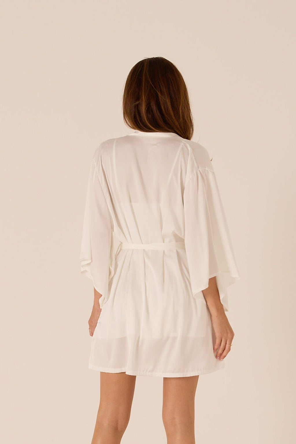 *On Hold 2 - 16/03 - Niva White Robe Lingerie > Robes Cloud Blvd 