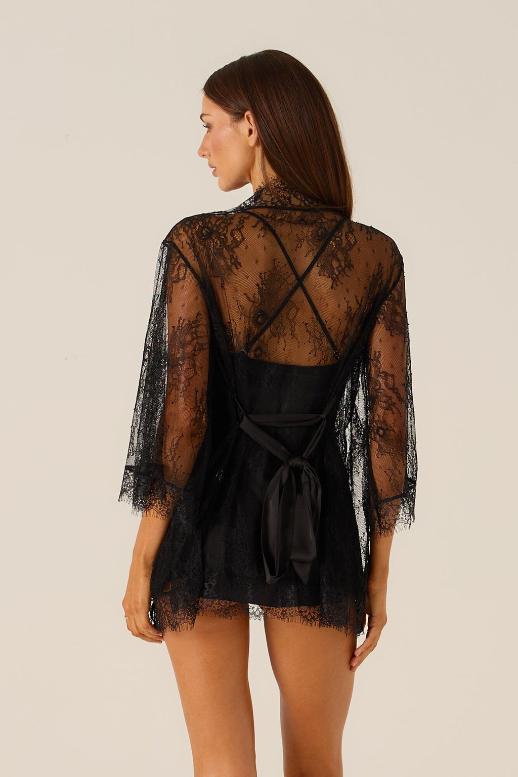 Sasha Black Robe | Cloud Blvd