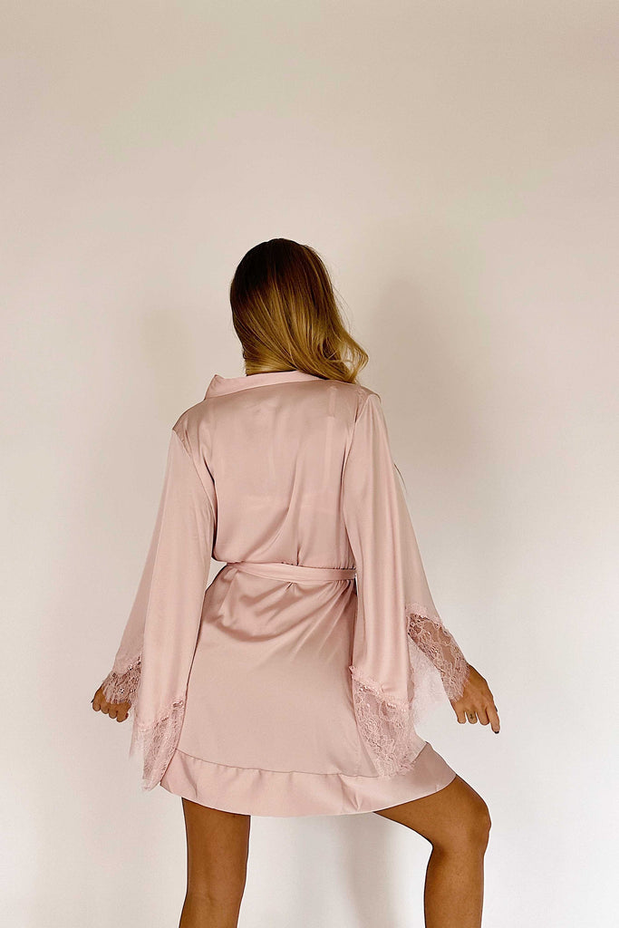*On Hold | 04/09 | Aimee Pink Robe ROBES Cloud Blvd 