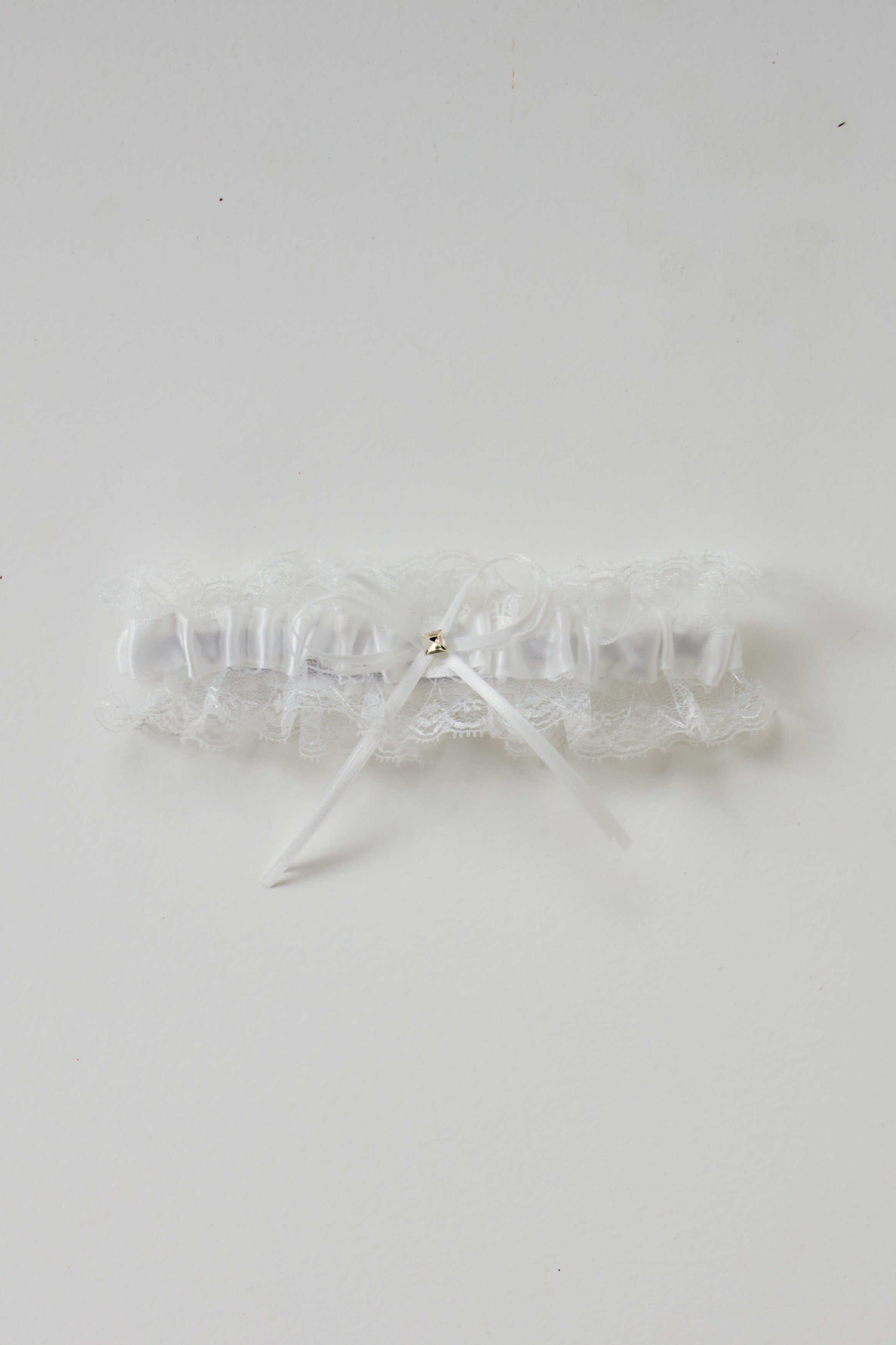 *On Hold 1 - 17/03 - Clarissa White Garter ACCESSORIES Cloud Blvd 