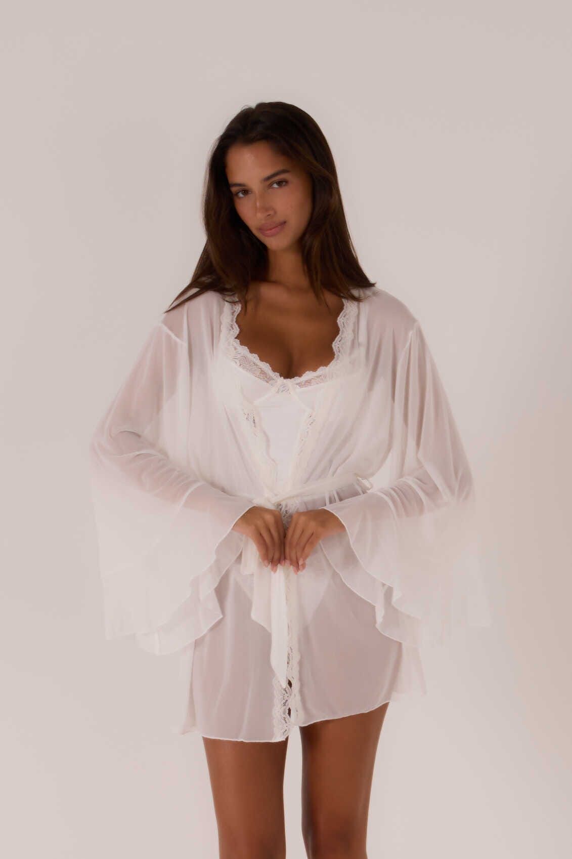 *On Hold 1 - 17/03 - Rosalind White Robe ROBES Cloud Blvd 