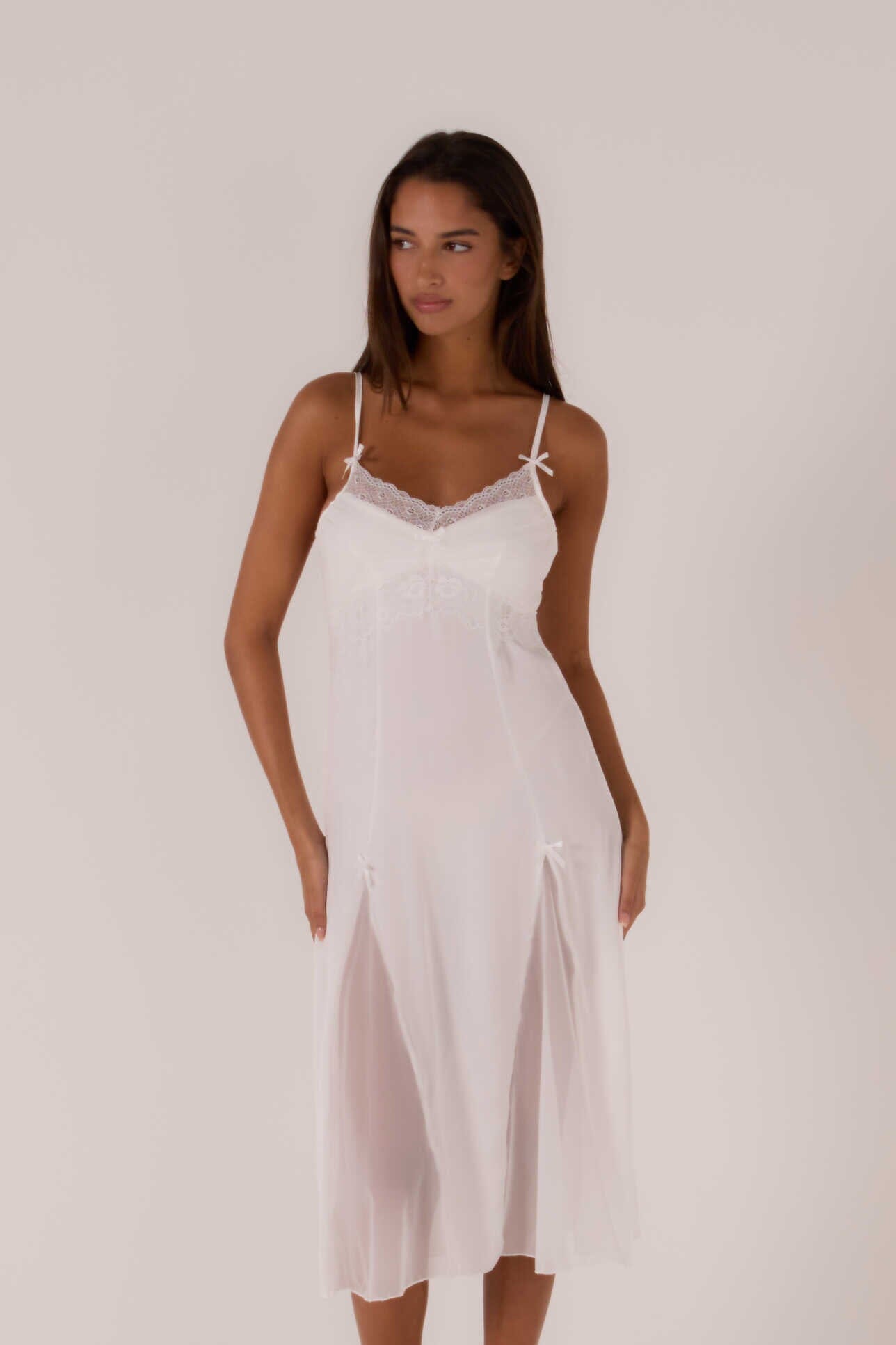 *On Hold 1 - 17/03 - Sorrel White Camisole CAMIS Cloud Blvd 