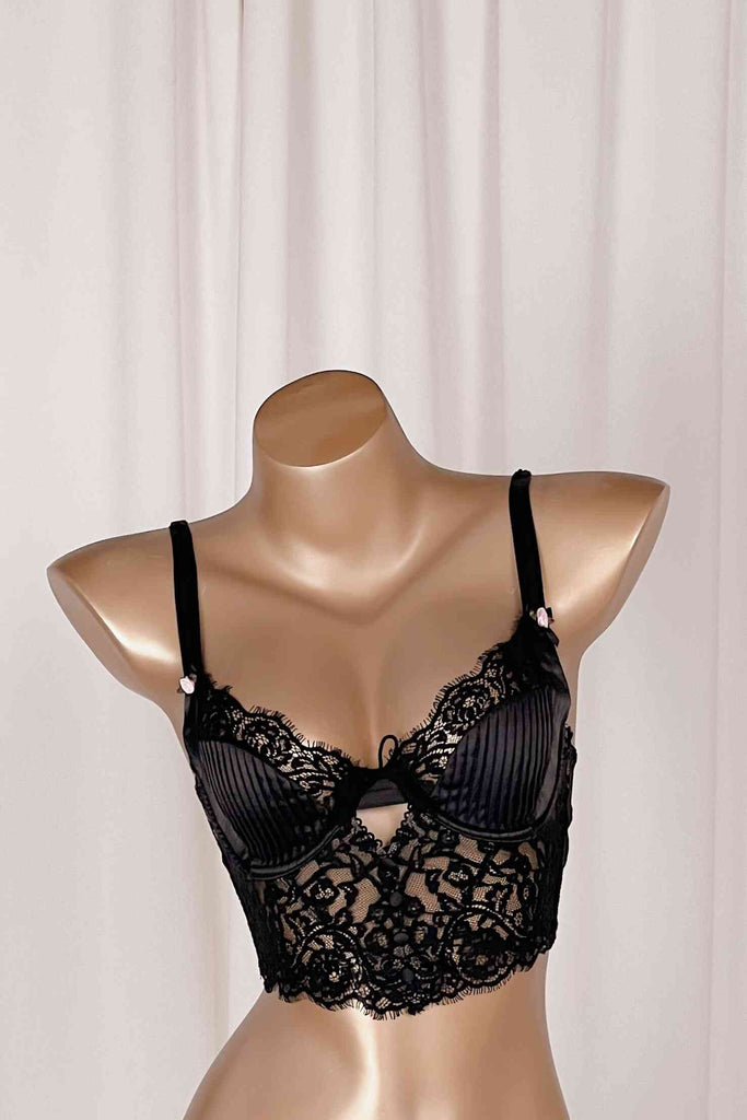 *On Hold 6 - 12/09 - Carmine Black Bustier Corsets & Waspies Cloud Blvd 