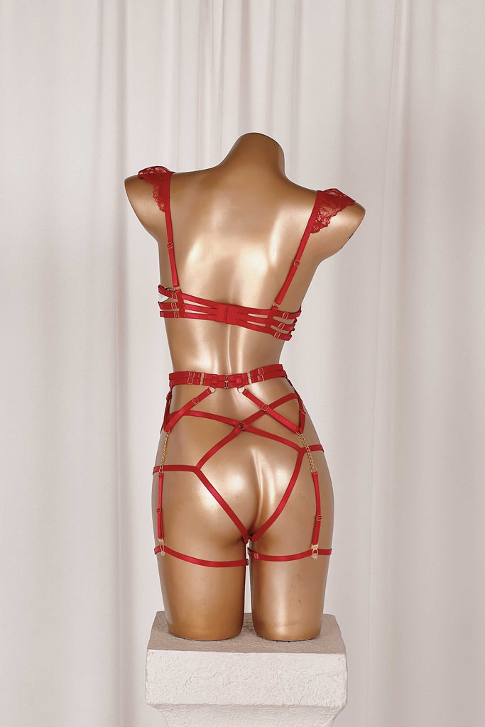 *On Hold 2 - 16/01 - Solei Red Set SETS Cloud Blvd 
